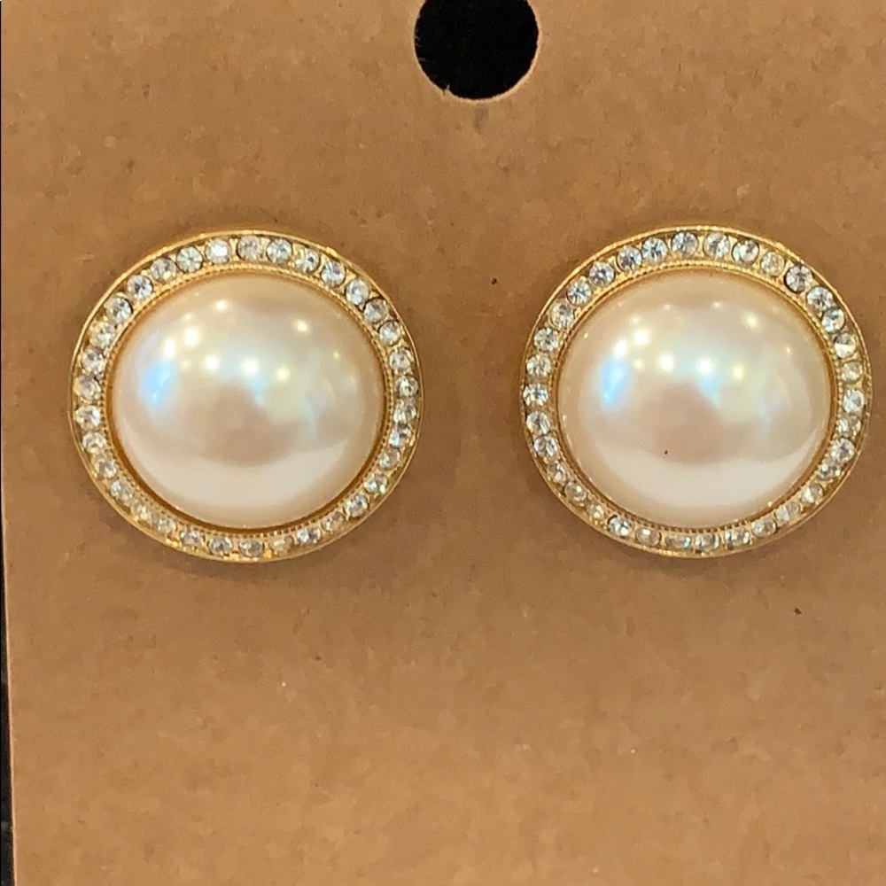 Marvella faux pearl crystal halo classic vintage